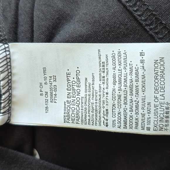 LEVIS BRAND SIGNATURE BOYS BLACK SHORT SLEEVE T-SHIRT SIZE SMALL - Picture 10 of 11